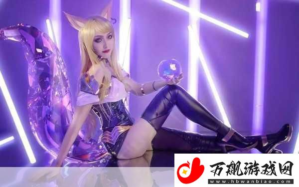 人气COSER御伽ねこむ跨界下海