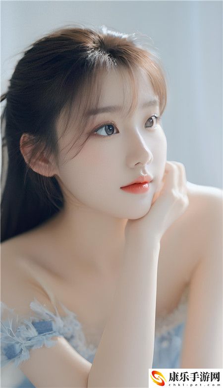 苏晴忘穿内裤坐公交车被揉到视频