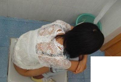 女厕清晰peepwc偷窥